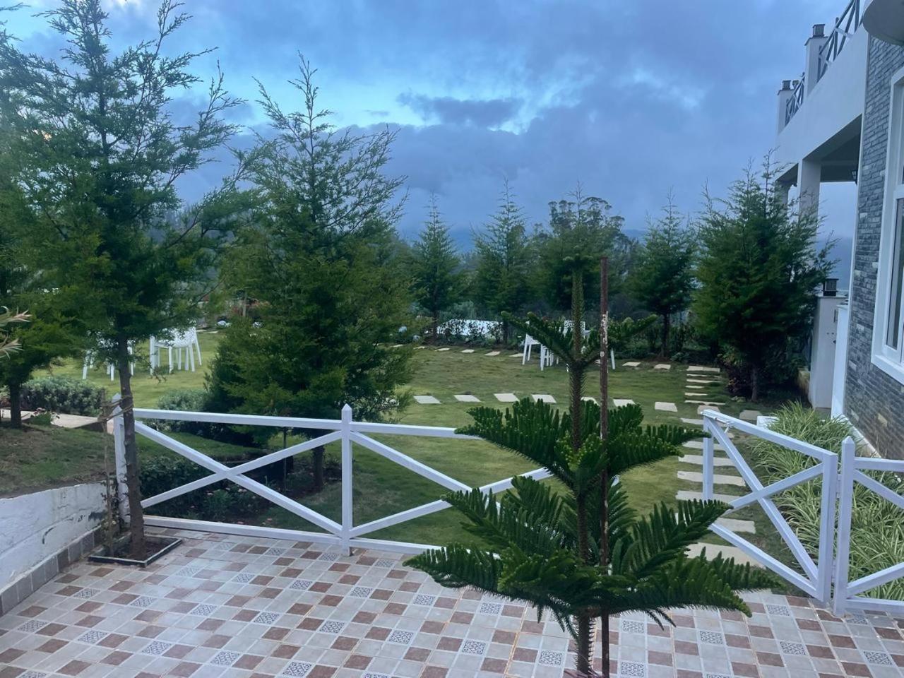 Orchard Valley View Ooty Exterior foto